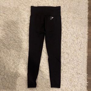 Black gymshark leggings
